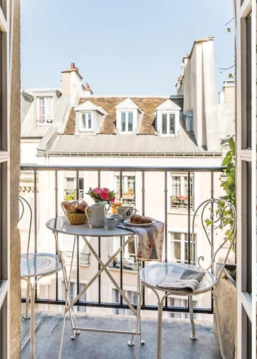 Hotel Caron De Beaumarchais Parigi