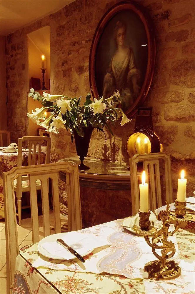 Hotel Caron De Beaumarchais Parigi