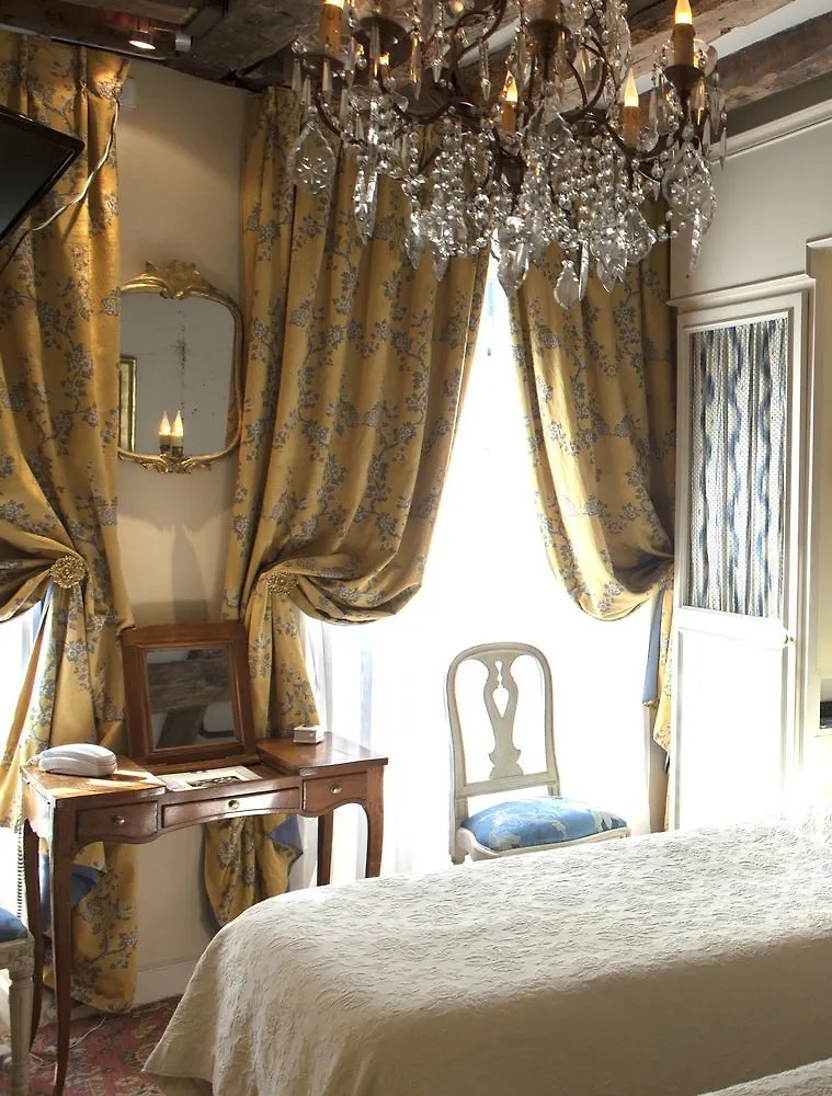 Hotel Caron De Beaumarchais Parigi