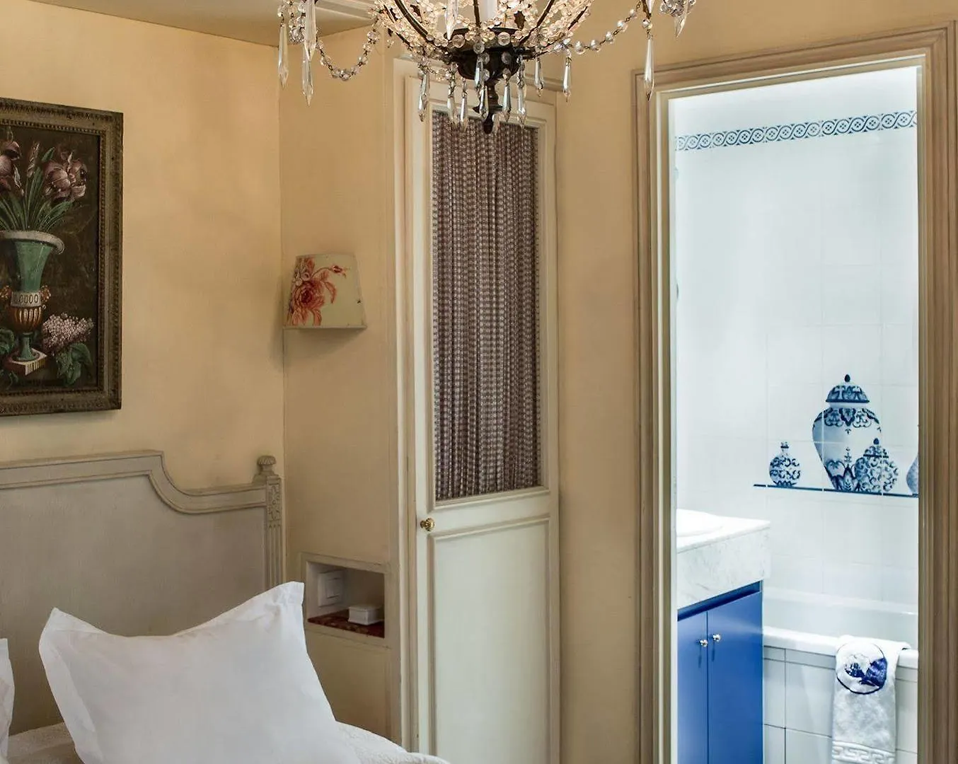 Hotel Caron De Beaumarchais Parigi
